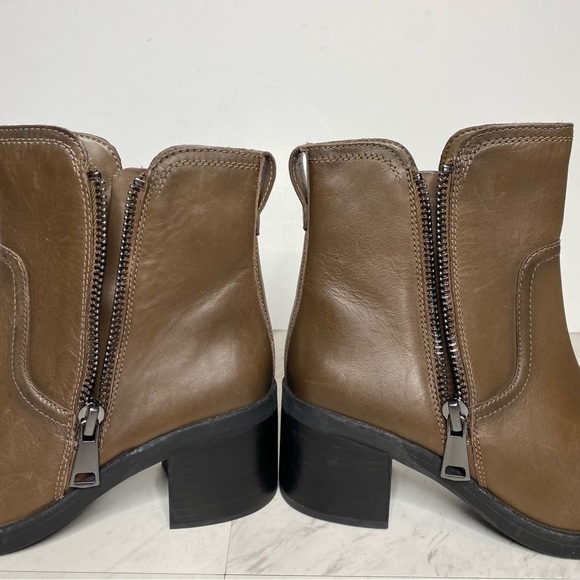 New! Naturalizer Emmy Brown Leather Square Toe Bootie 7W - Picture 8 of 15